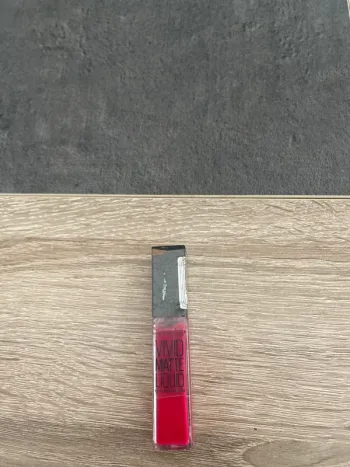 Rouge à lèvres rose n°25