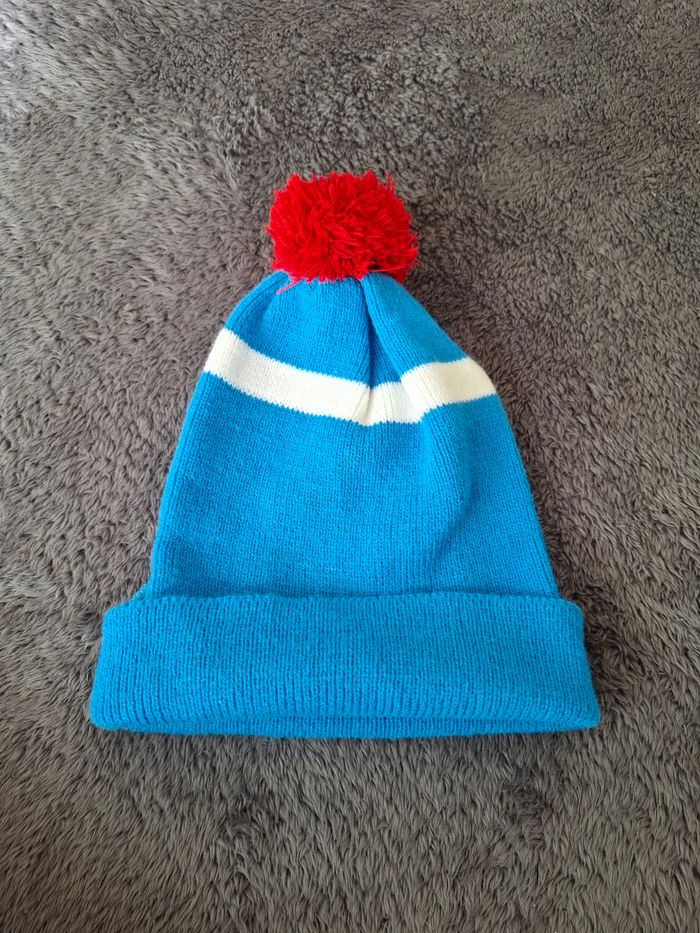 Bonnet mixte en très bon état