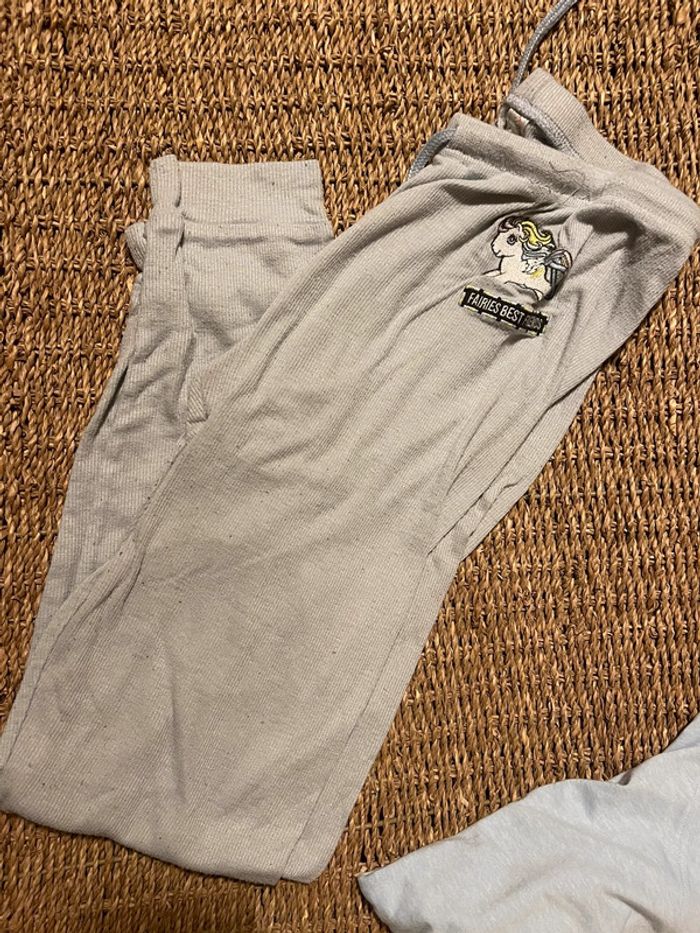 Pyjama bleu + 3 soutifs - photo numéro 5