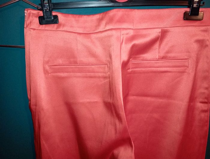 Pantalon satin corail - photo numéro 4