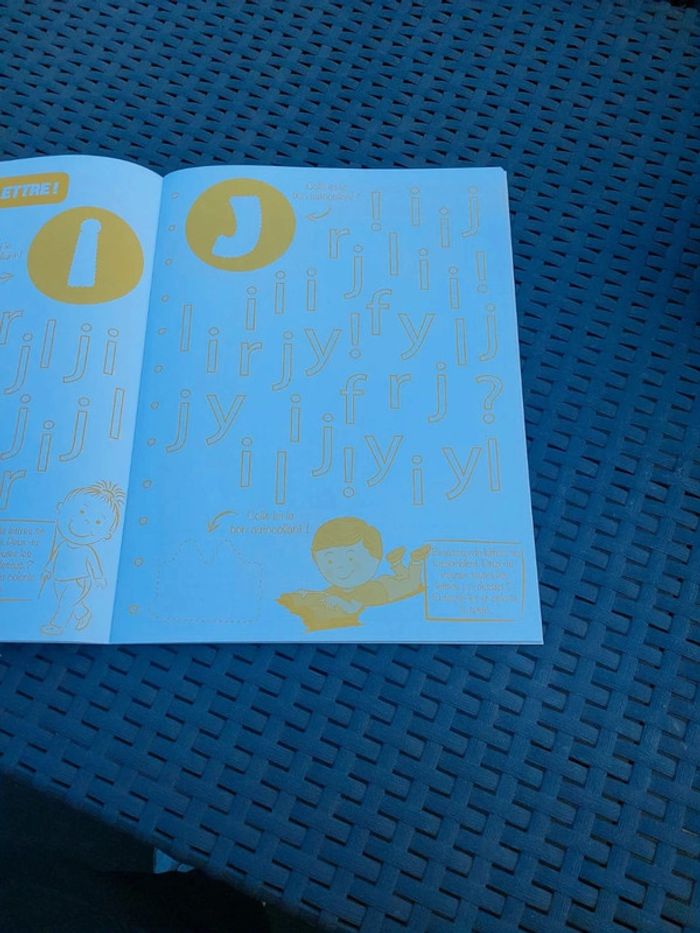 Cahier sur l alphabet - photo numéro 2