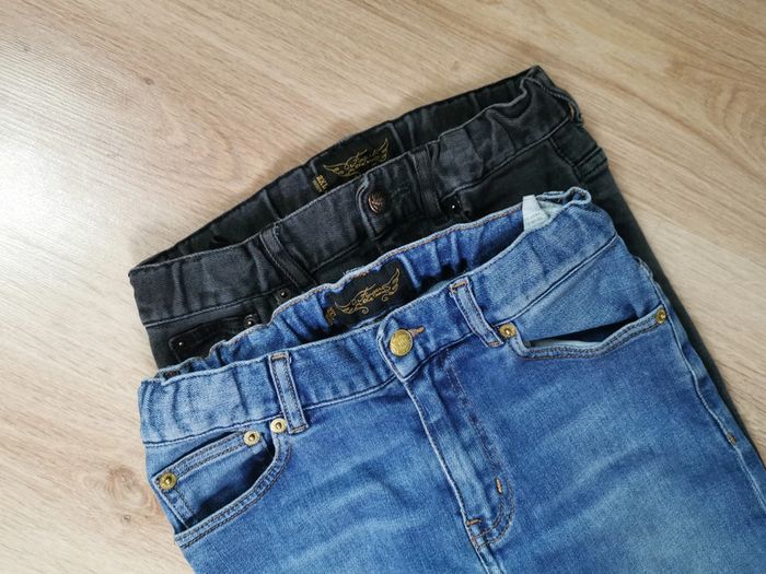 Lot de 2 jeans Finger in the Nose 10 ans