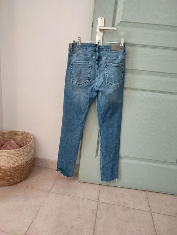 Jean zara perlé slim - taille 36 - photo numéro 2
