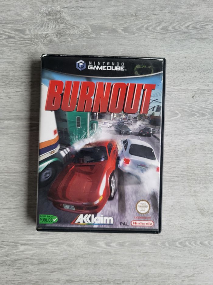 Jeu gamecube Burnout - photo numéro 1