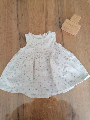 Robe 1 mois