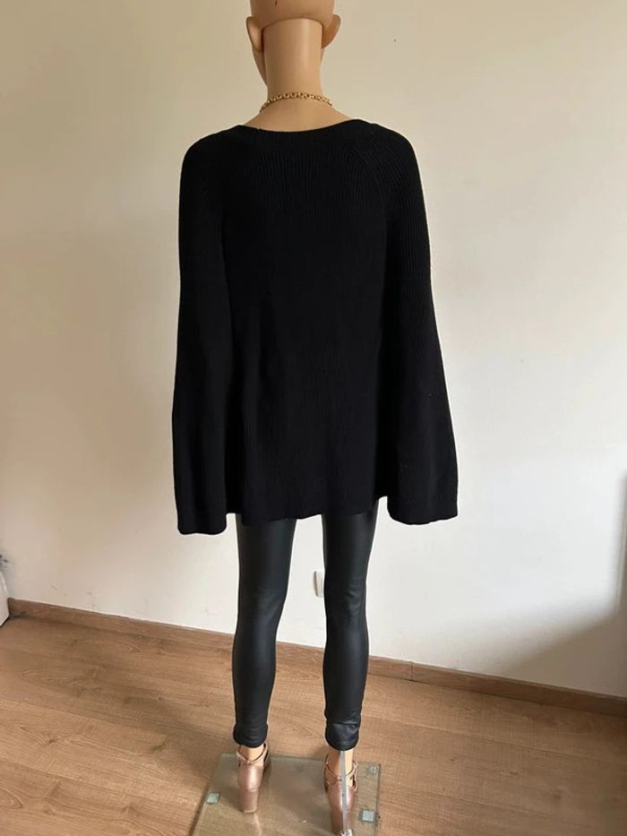 Poncho noir avec boutons dorés Morgan taille S jamais porté - photo numéro 9