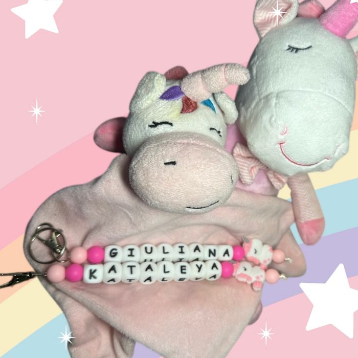 Attache tétine anneau de dention etc plusieurs modèles de disponible vintage rare Disney personnalisé