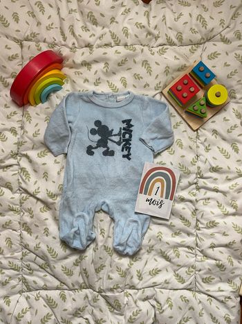 pyjama grenouillère en velours bleu disney mickey 1 mois