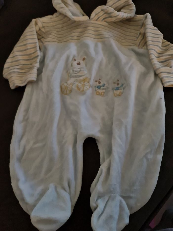 Pyjama - photo numéro 6