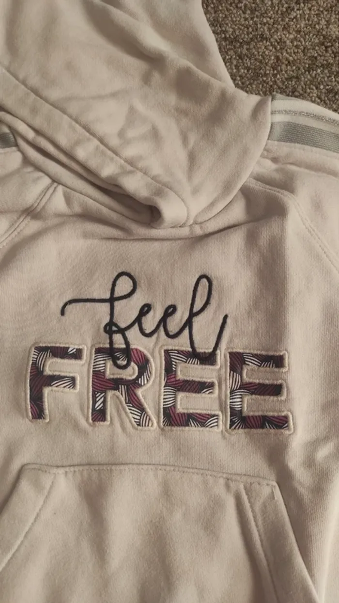 Sweat à capuche 3 ans fille - photo numéro 2