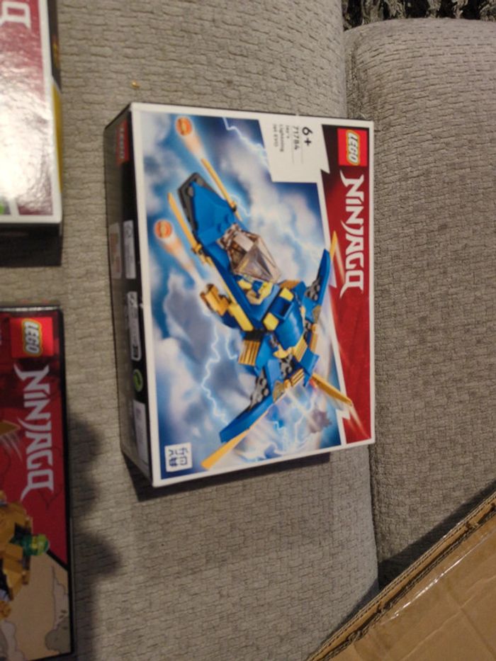 Lot de 3 boîtes de Lego Ninjago - photo numéro 2