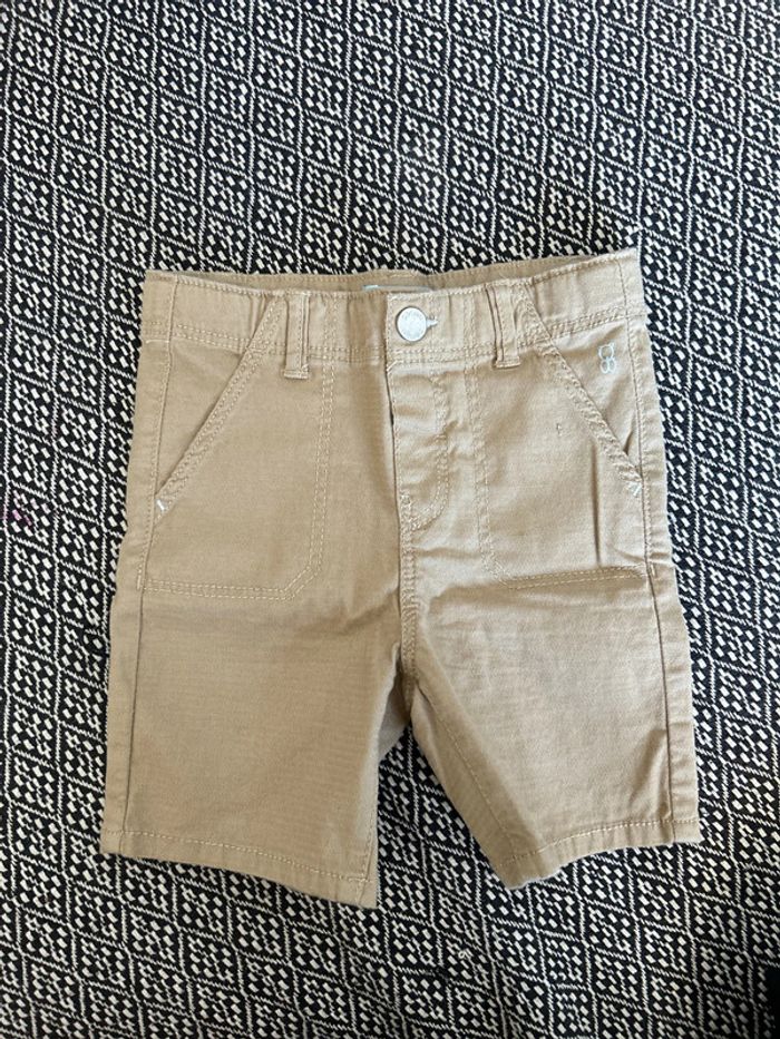 Short obaibi