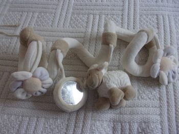 hochet pour poussette ou landau