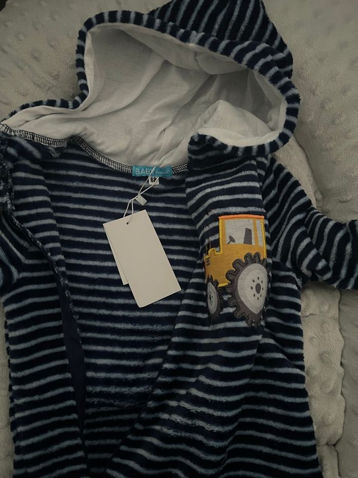 Neuf, Combinaison bien chaude - photo numéro 2