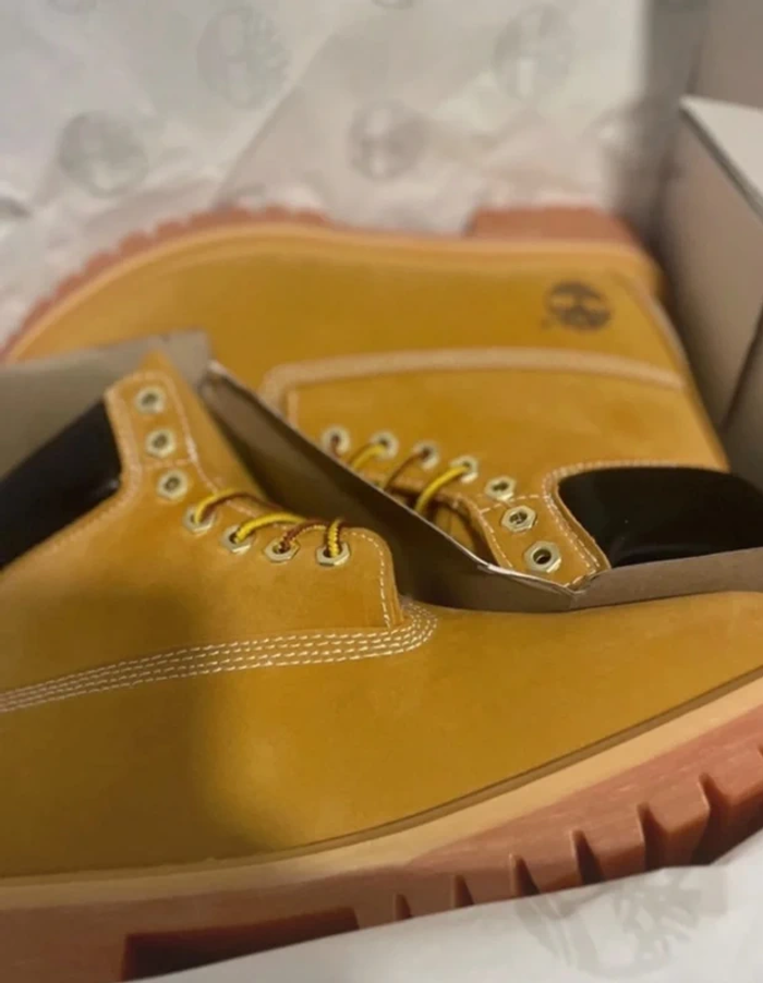 Bottes Timberland taille 41 - photo numéro 4