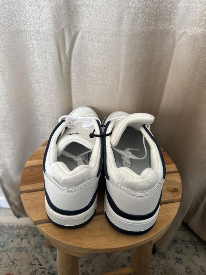 Baskets Le Coq Sportif blanches & bleu marine – Taille 42 neuves - photo numéro 3