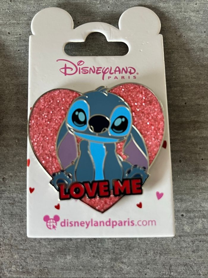 Lot pin’s Stitch saint Valentin - photo numéro 6