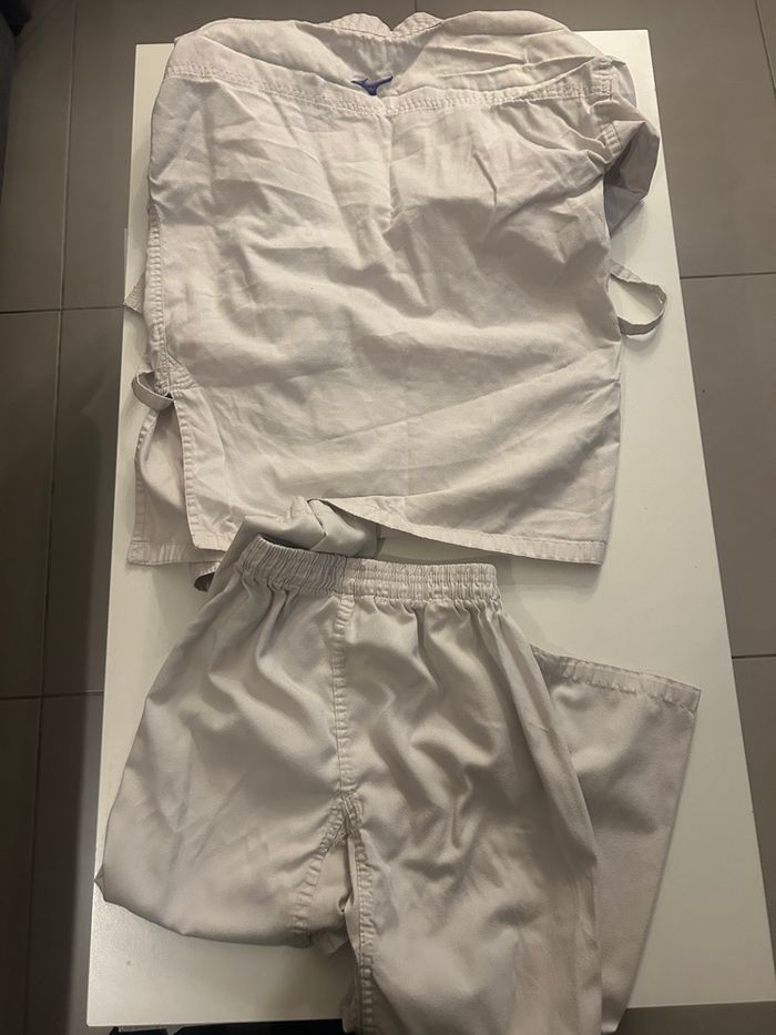 Kimono karategi Kiai 140