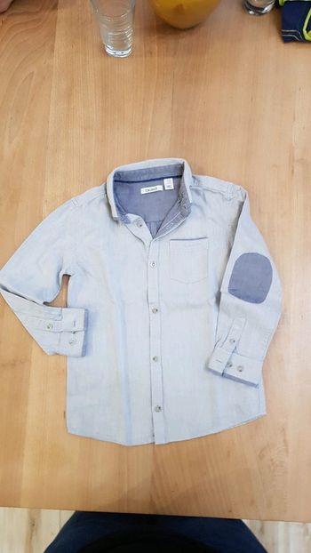 Chemise gris clair 6 ans