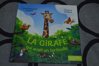 Livre Mac Donald Happy Meal La girafe qui avait un torticolis
