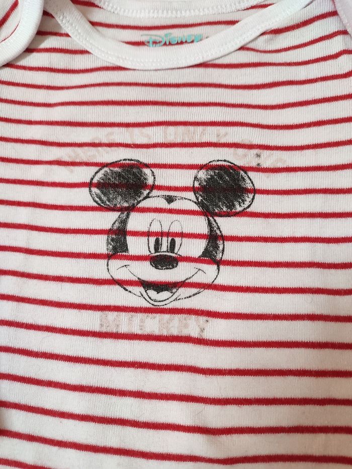Lot de 5 bodies - Mickey Mouse - 12 mois - Bon état - Disney - photo numéro 3