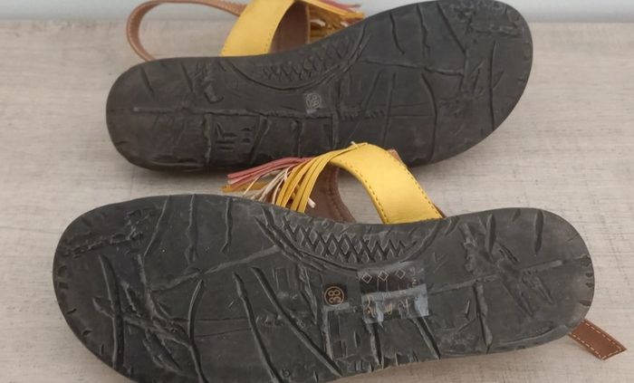 Sandales confortables NEUVES p38 - photo numéro 5