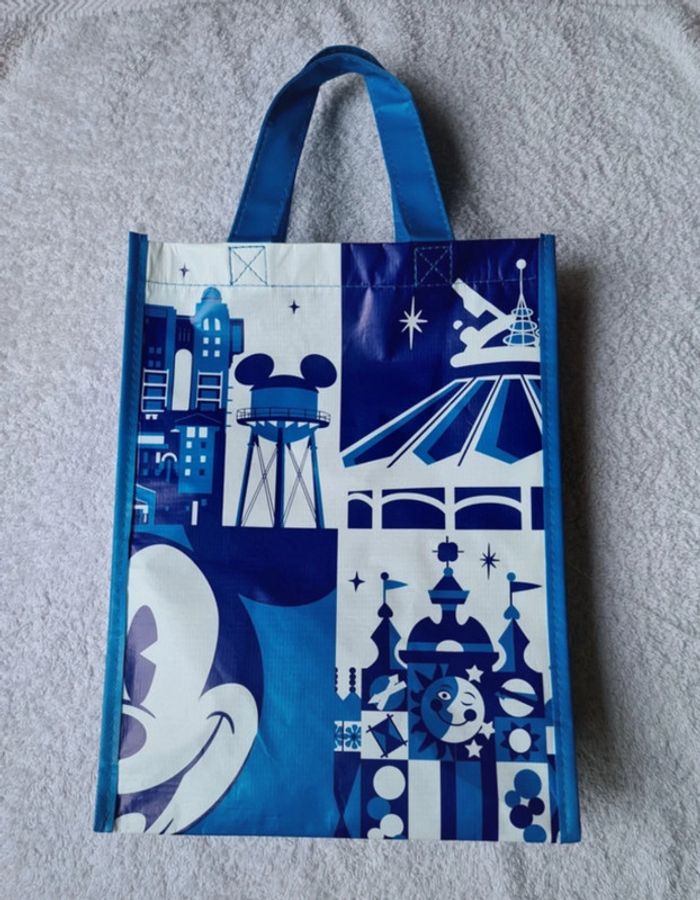 Haut/pull garçon manche longue Taram et le chaudron magique Disneyland - photo numéro 4