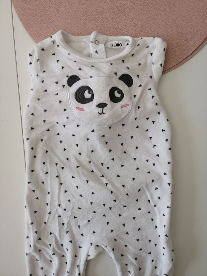 10 pyjamas et 10 bodies - photo numéro 2