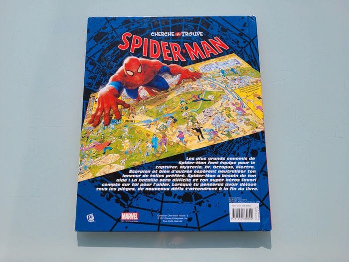 Livre grand format Cherche et trouve Spider-man 🕸 - photo numéro 10