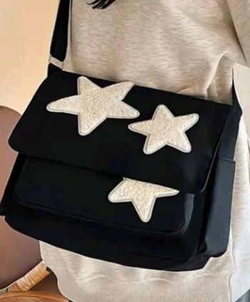Joli sac noir et etoiles blanches