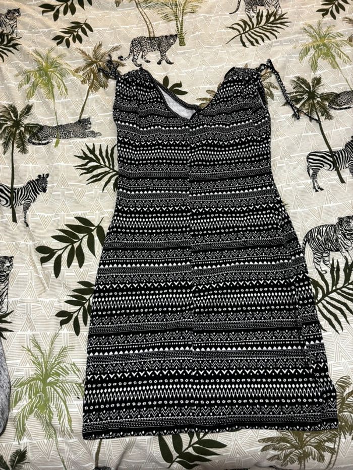 Robe femme - photo numéro 2