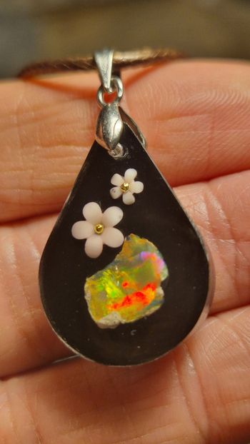 Pendentif opale éthiopienne 