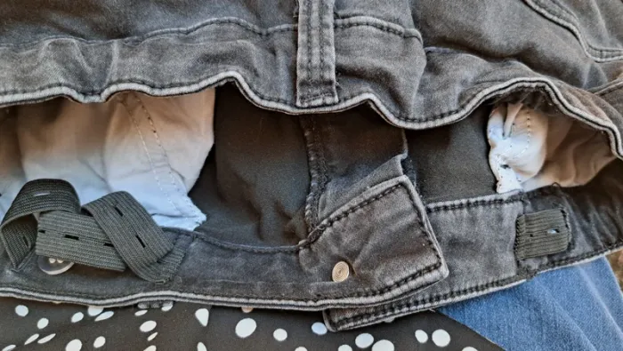 Jeans skinny noir, C&A ,16 ans - photo numéro 3