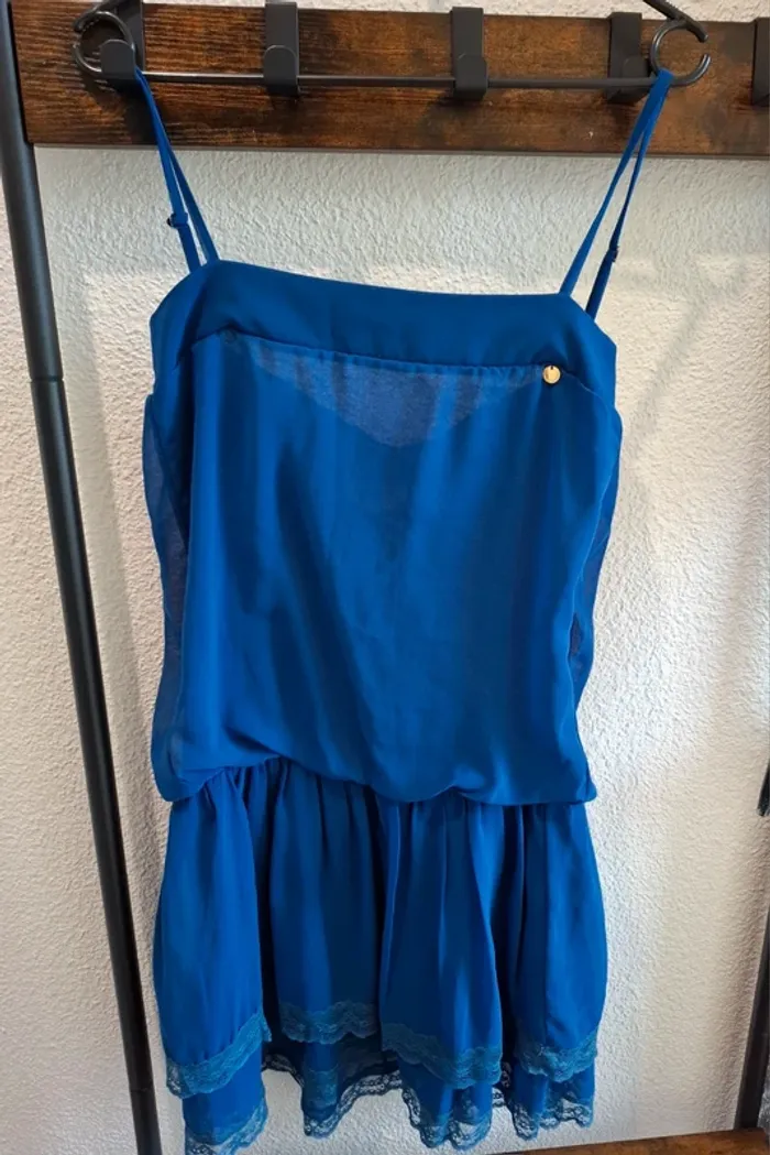 Robe courte