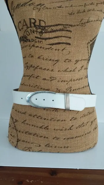 Ceinture blanche 80 cm femme