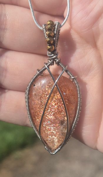 Pendentif - Pierre de soleil (562)