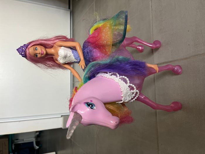 Barbie Licorne