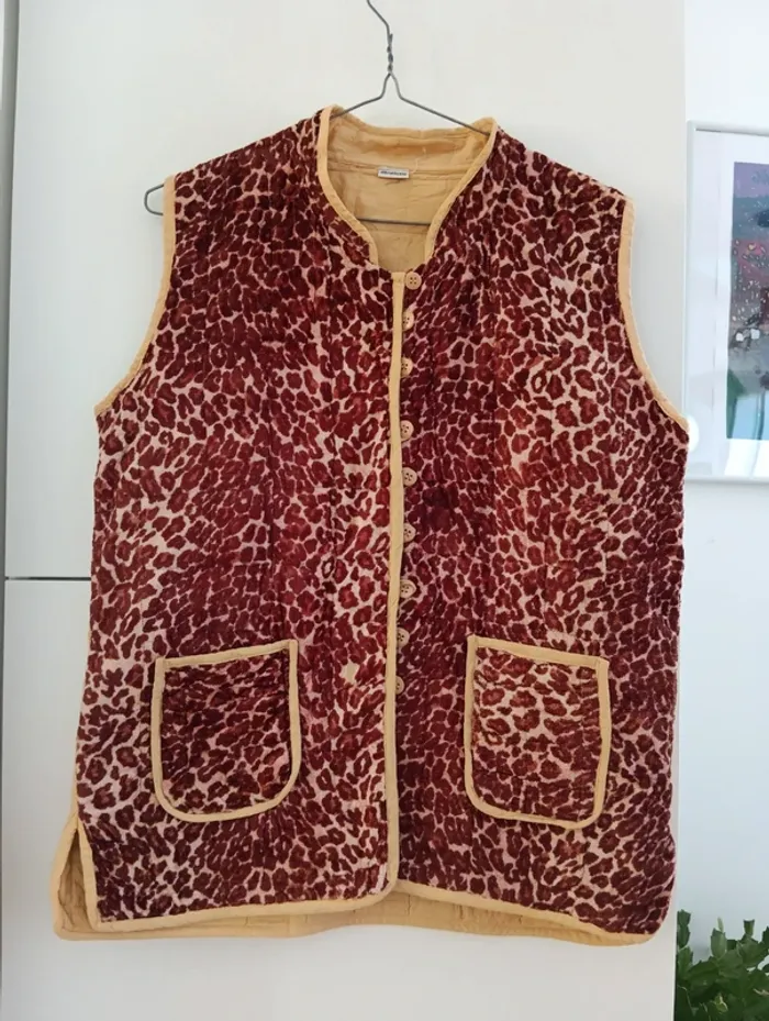 Veste vintage sans manches léopard matelassée - photo numéro 6