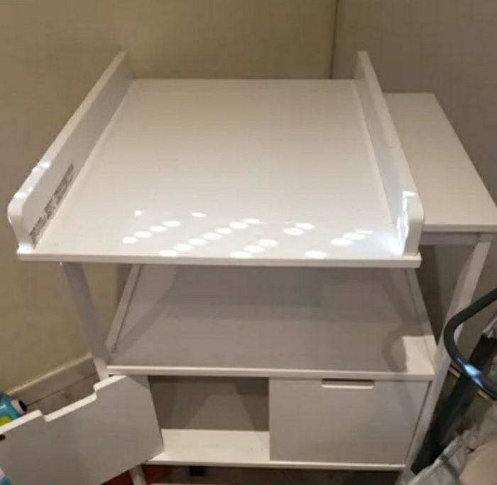 Table à langer (Pas d'envoi, remise en main propre, Toulouse 31200) - photo numéro 2
