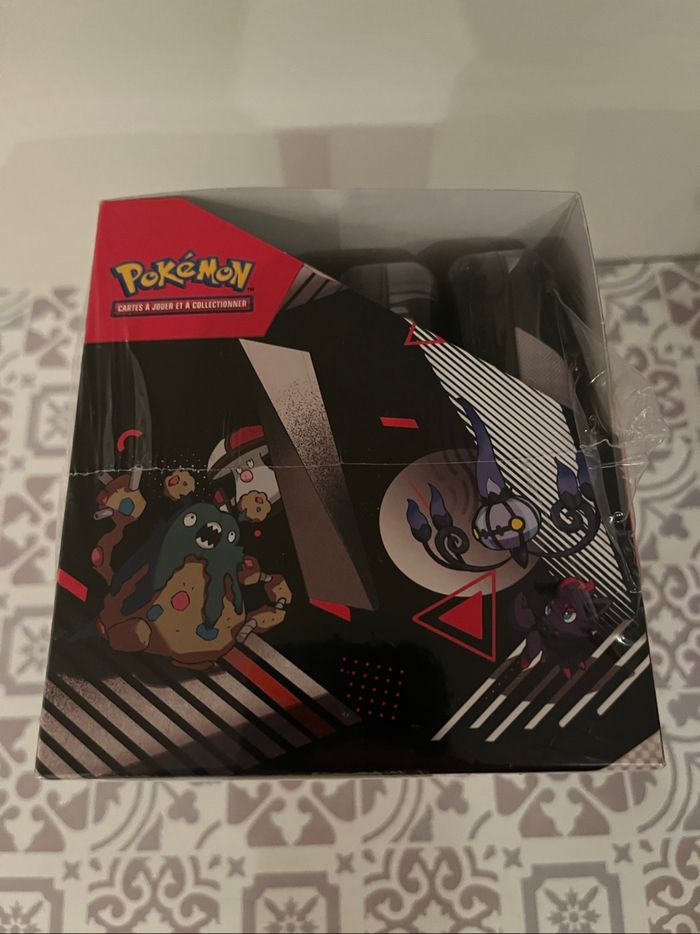 Display Mini Tin Pokémon scellés 10.5 Noir et Blanc - photo numéro 2