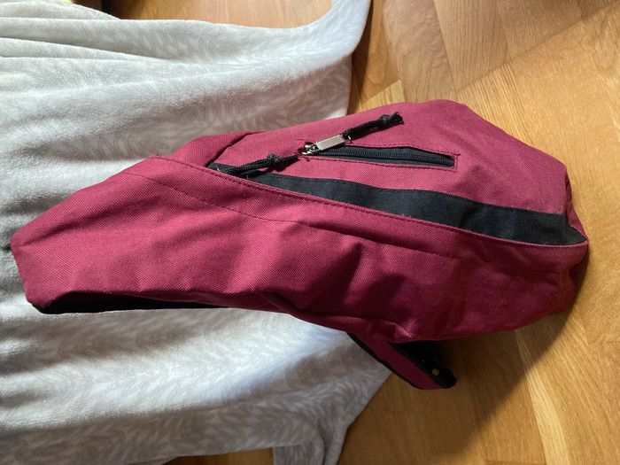 Sac à dos avec bandoulière scratch - photo numéro 3