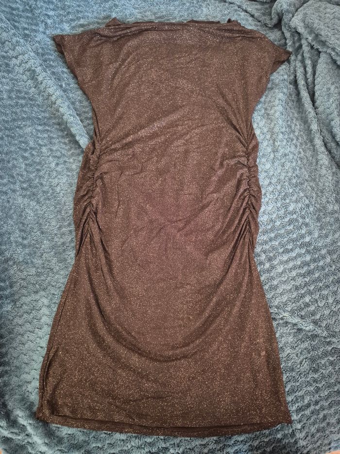 Robe femme taille 34-36 ( vêtements grossesse) - photo numéro 2