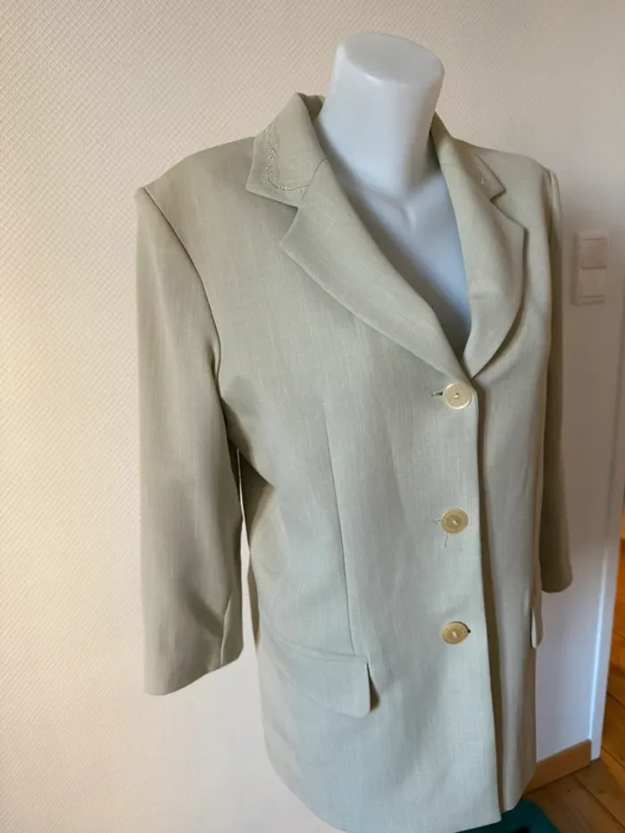 Blazer vintage à très bon état beige / vert taille 42 V Paris - photo numéro 2