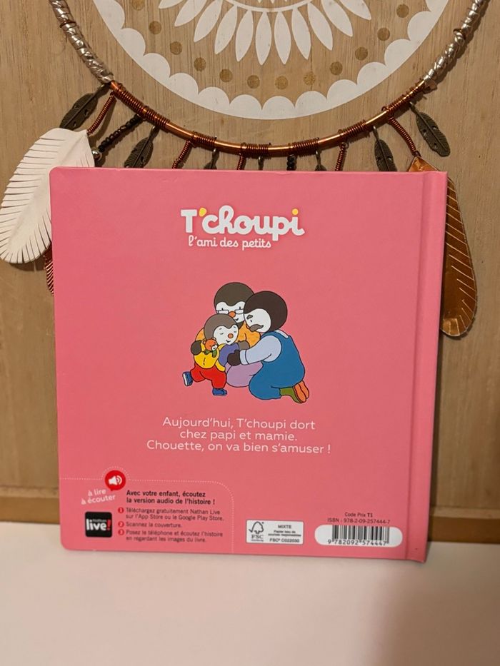 Tchoupi dort chez papi et mamie - photo numéro 2