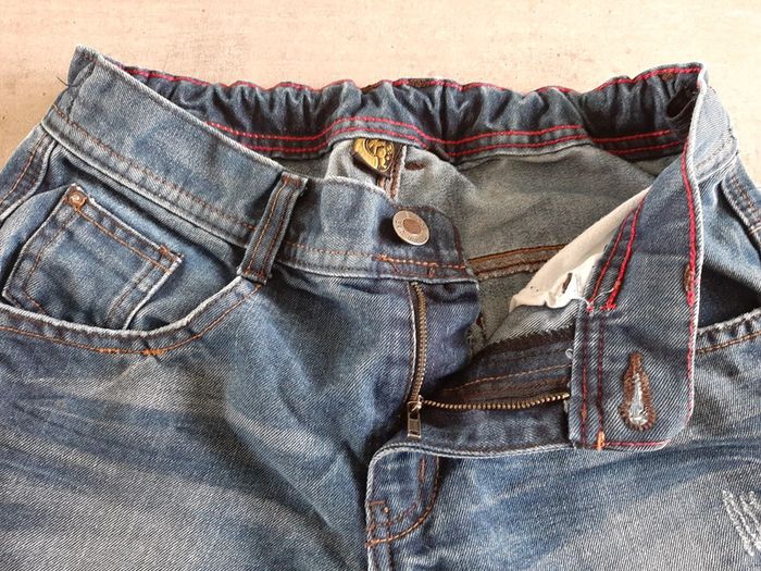 Jeans 16 ans - photo numéro 7