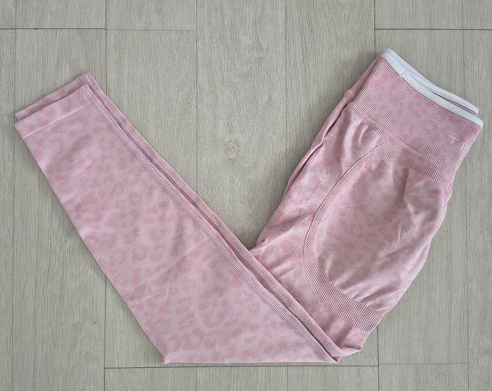 Legging Teveo Contrastline Sculpt Scrunch Léo Rose - photo numéro 2