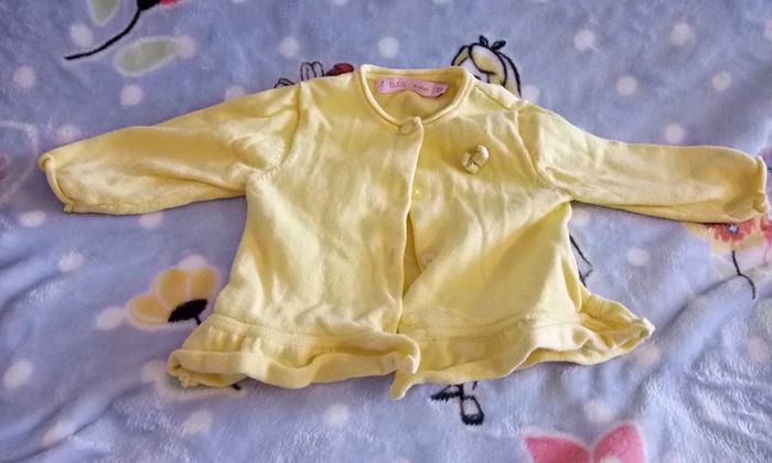 Gilet gemo 3 mois neuf