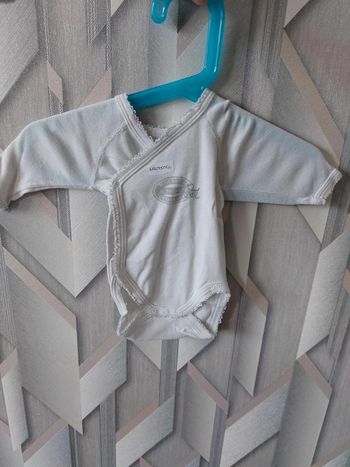 body blanc brasierre