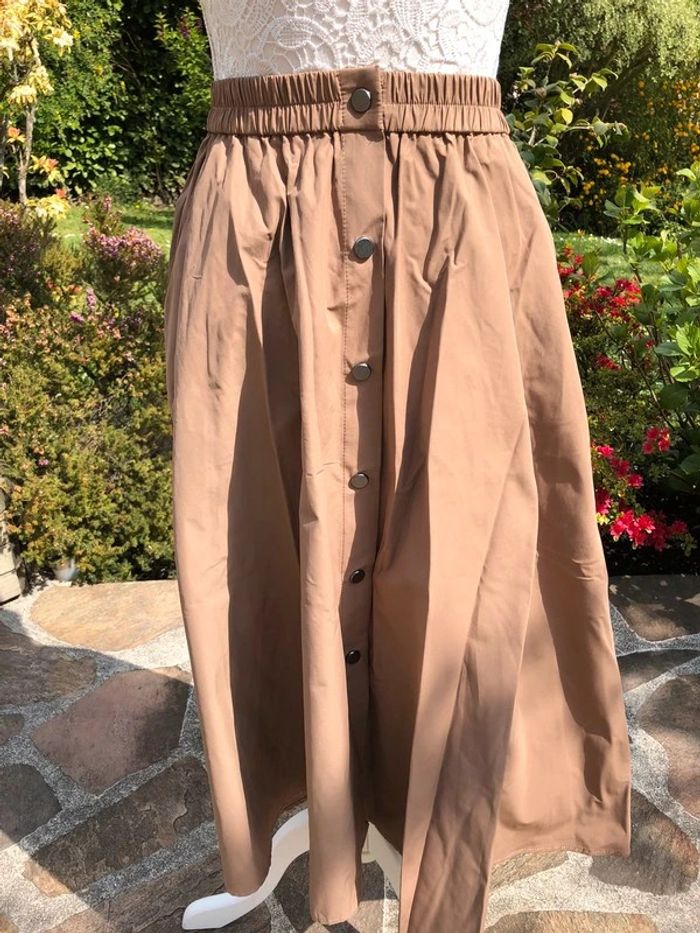 Jupe neuve Zara taille M - photo numéro 3