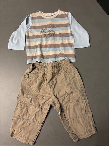 Ensemble t shirt et pantalon petit bisou